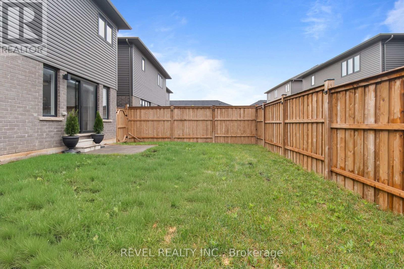 36 LADD AVENUE - 43