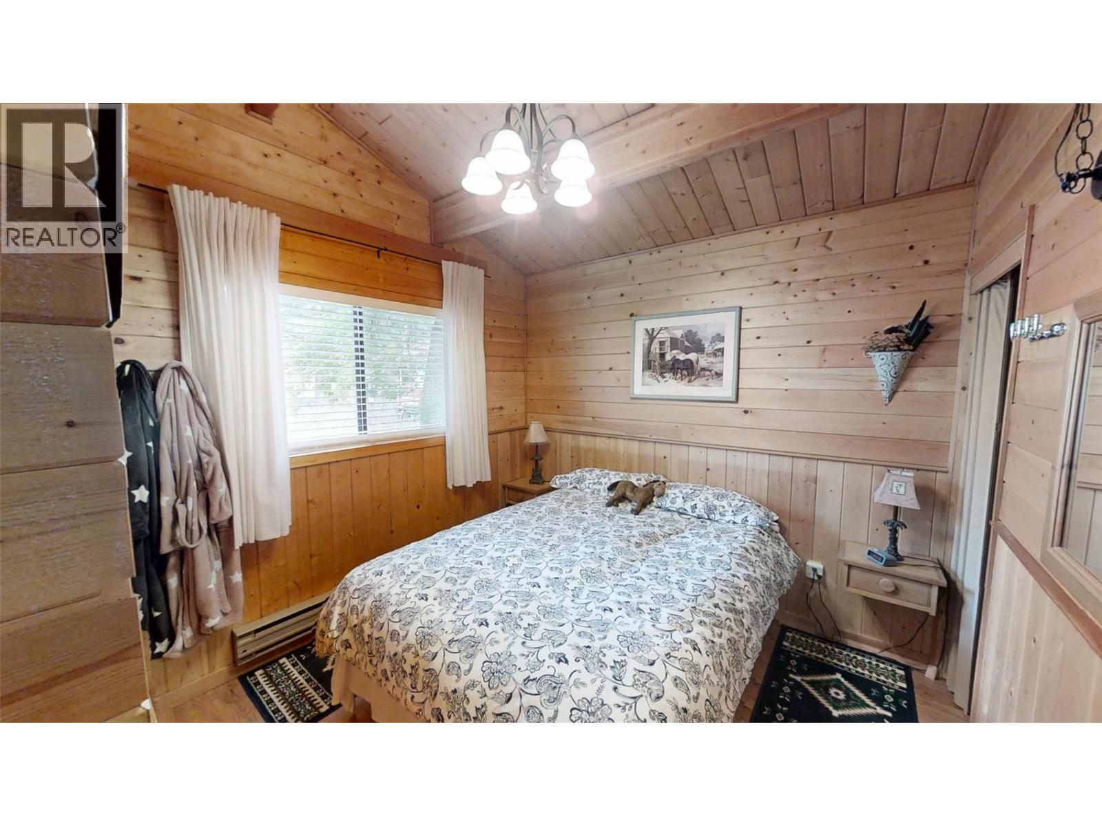 1121 Hilltop Road - 23