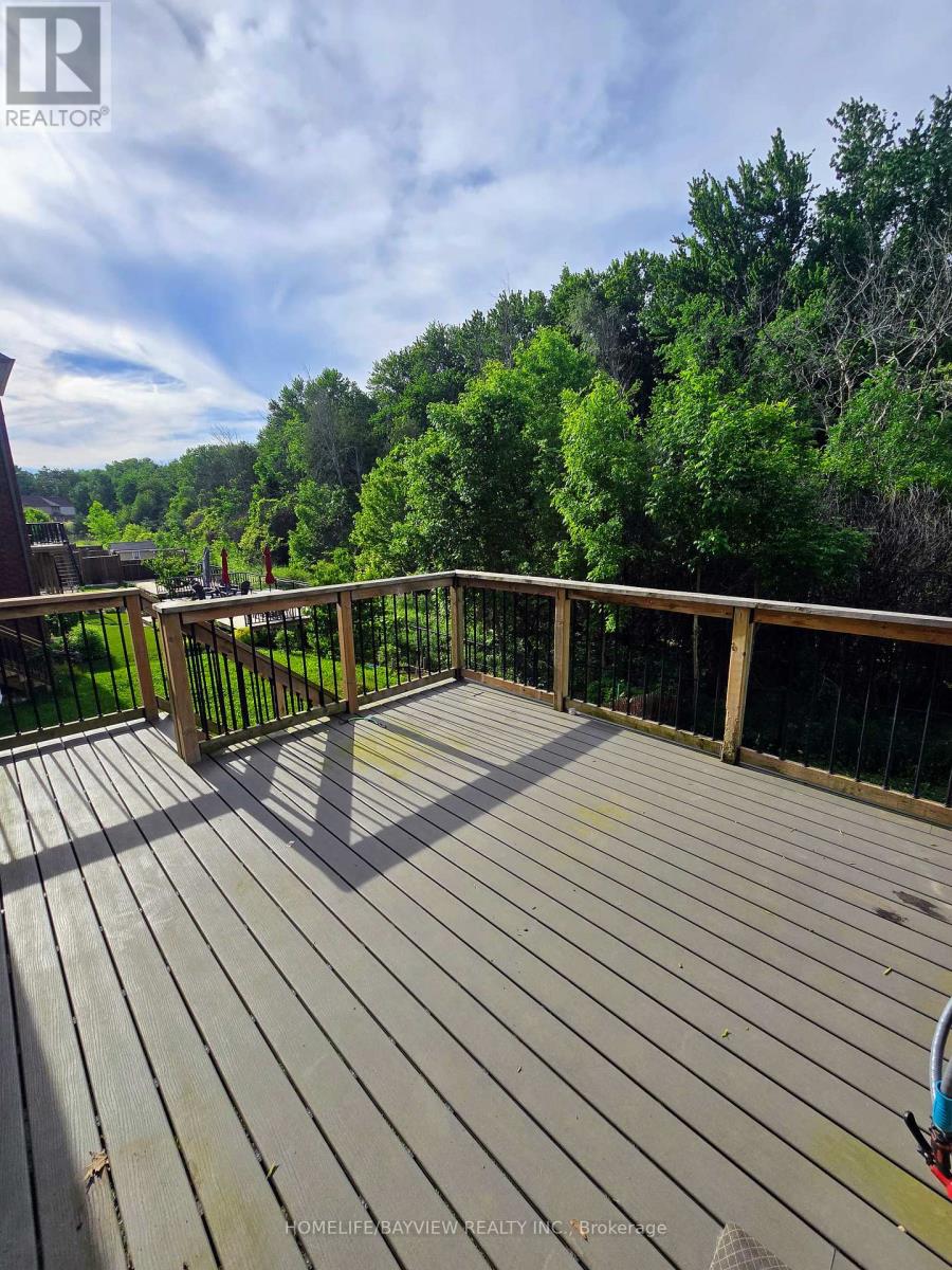 65 WESTRA DRIVE - 11