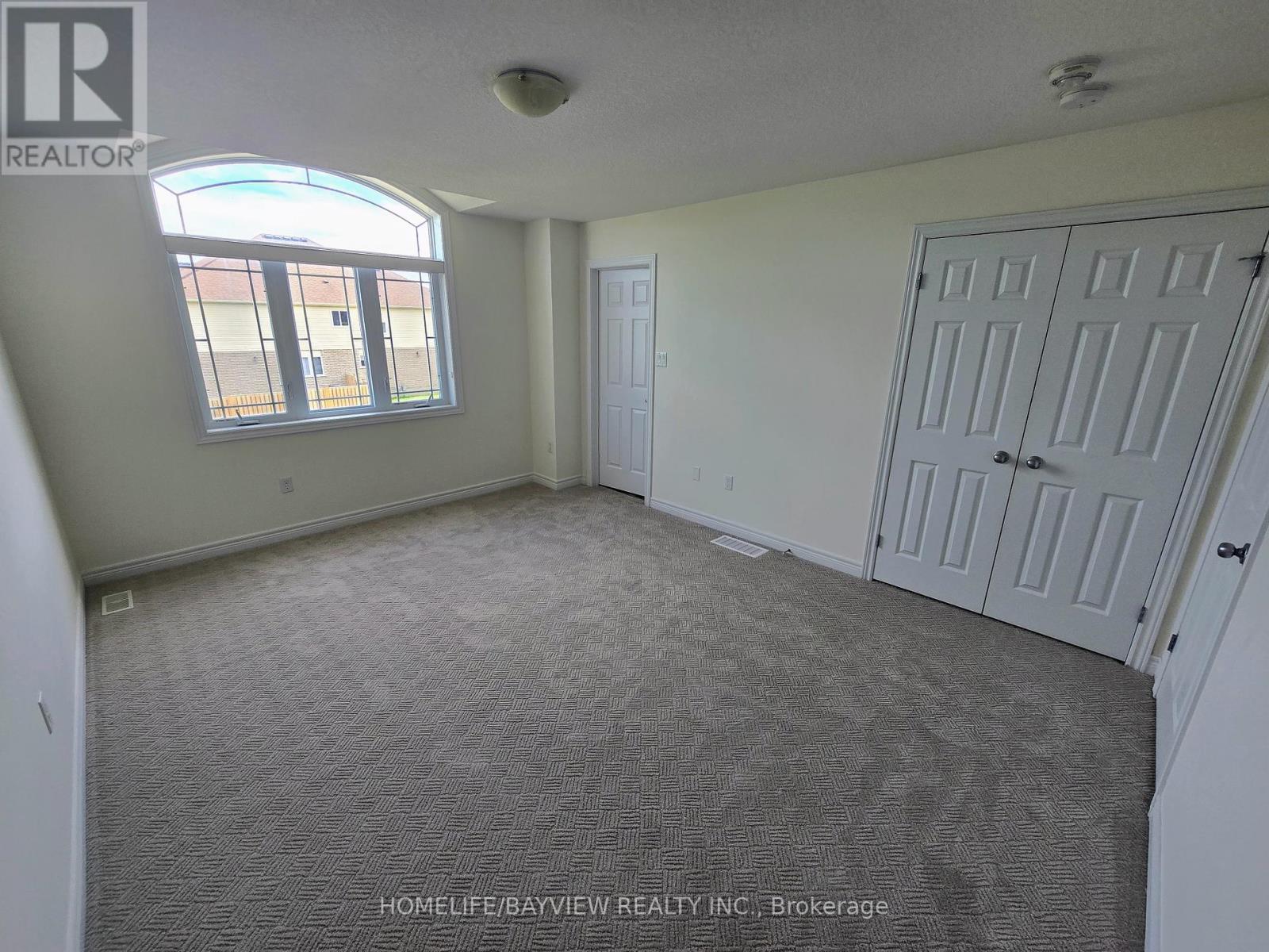 65 WESTRA DRIVE - 16