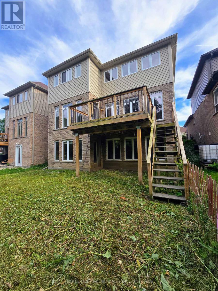 65 WESTRA DRIVE - 31