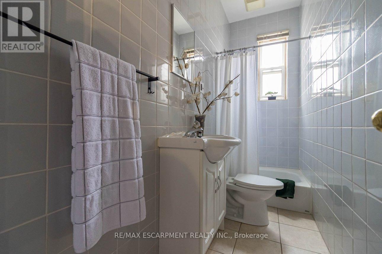 82 BURRIS STREET - 15