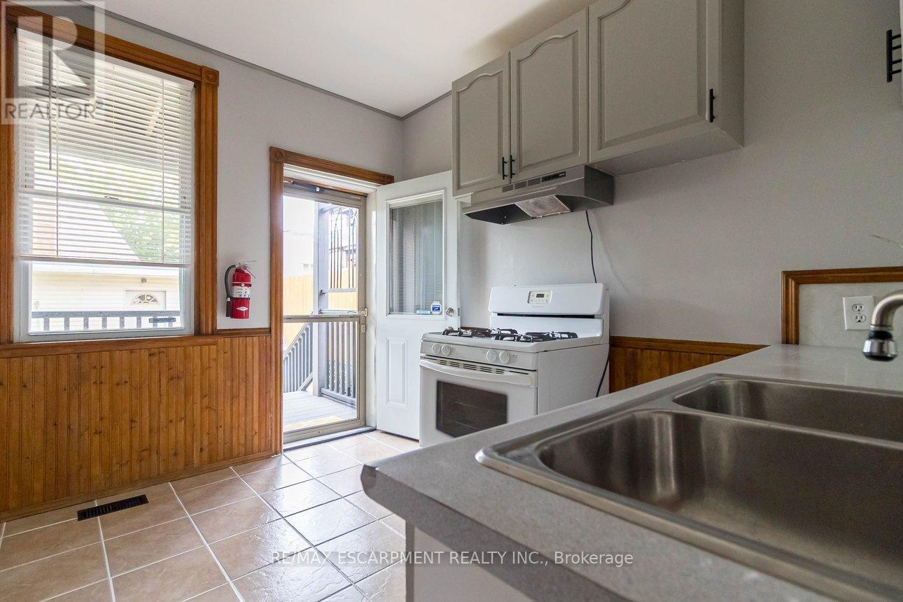 82 BURRIS STREET - 17