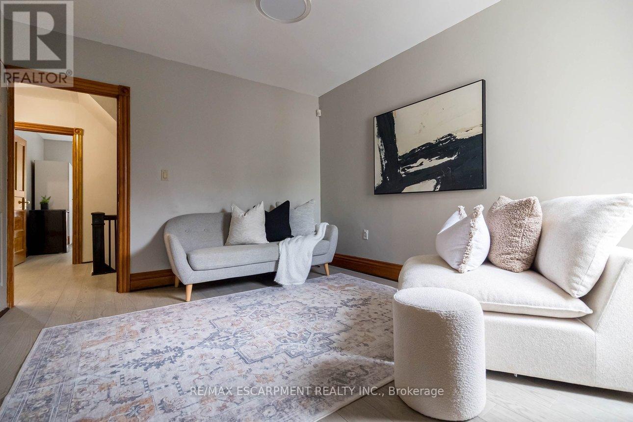 82 BURRIS STREET - 23