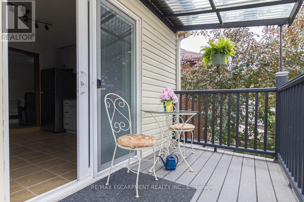 82 BURRIS STREET - 27