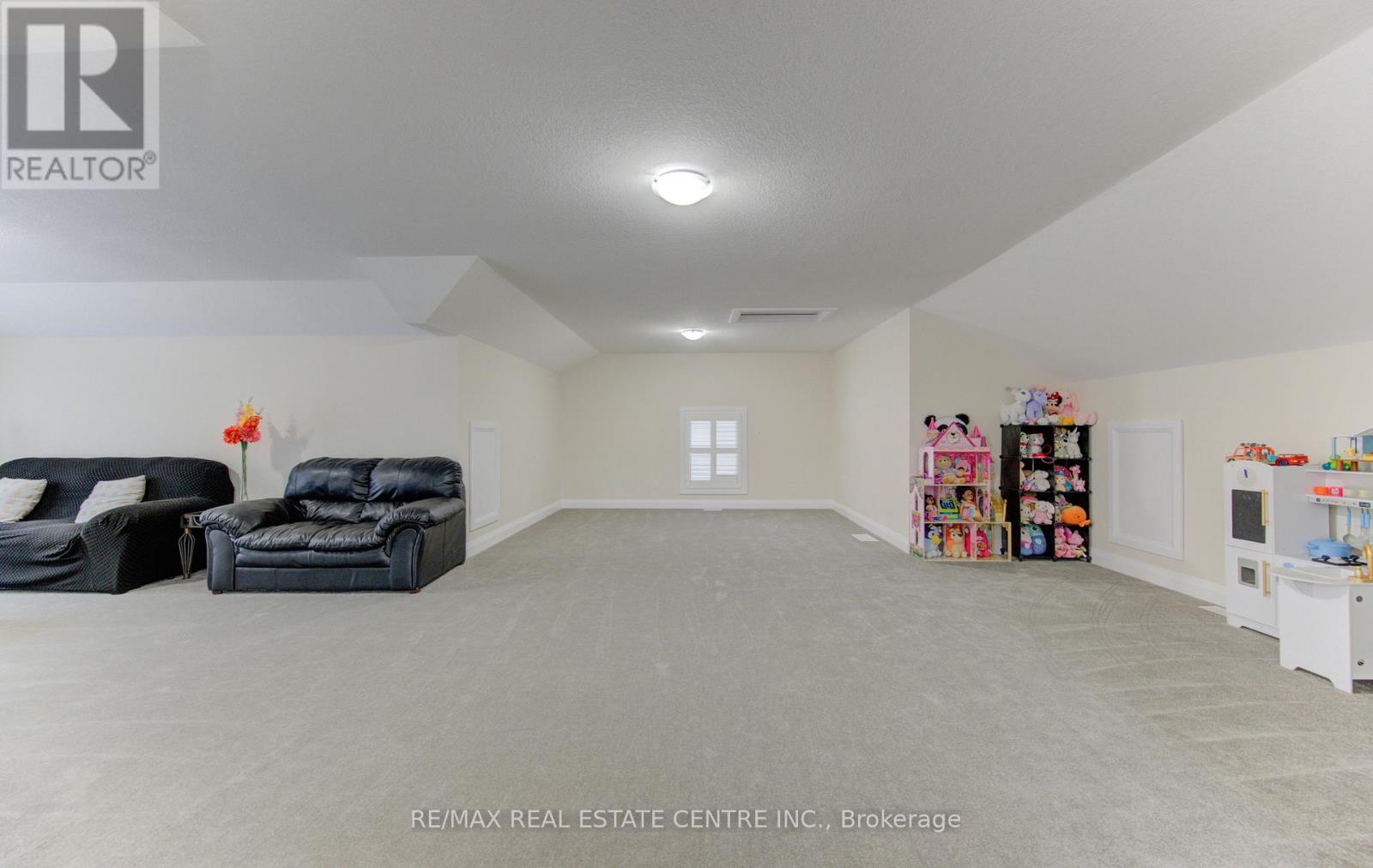 285 SEDGEWOOD STREET - 25