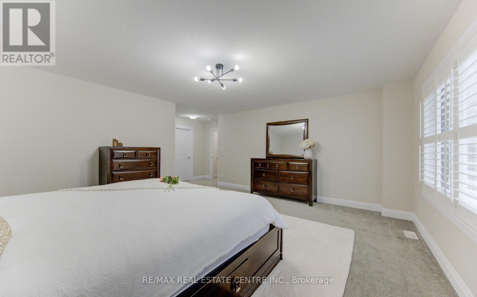 285 SEDGEWOOD STREET - 30