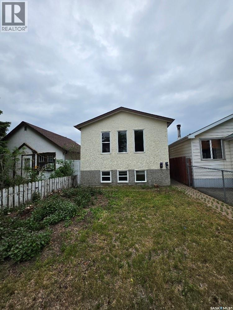 515 St John STREET - 1