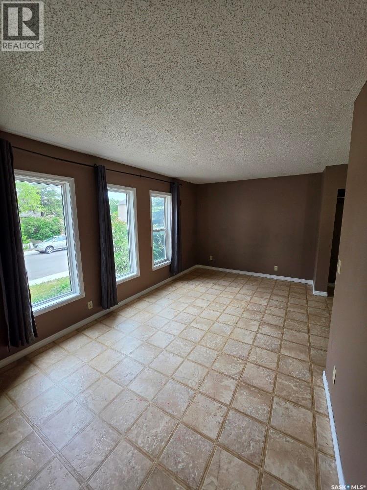 515 St John STREET - 3