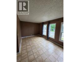 515 St John STREET, Regina — photo 2