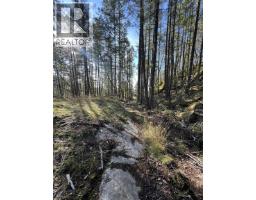 13607 Lee Road, Garden Bay, BC V0N1S1 Photo 6