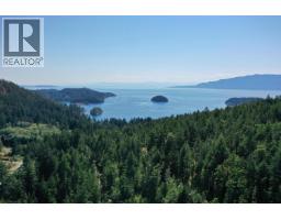 13623 Lee Road, Garden Bay, BC V0N1S1 Photo 27