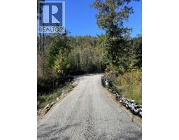 13623 Lee Road, Garden Bay, BC V0N1S1 Photo 8