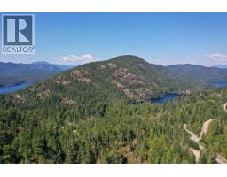 13808 Sakinaw Drive, Garden Bay, BC V0N1S1 Photo 15