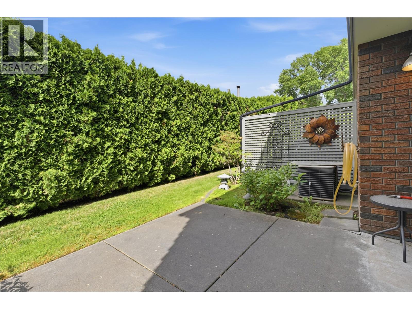 #115 1050 SPRINGFIELD Road - 12