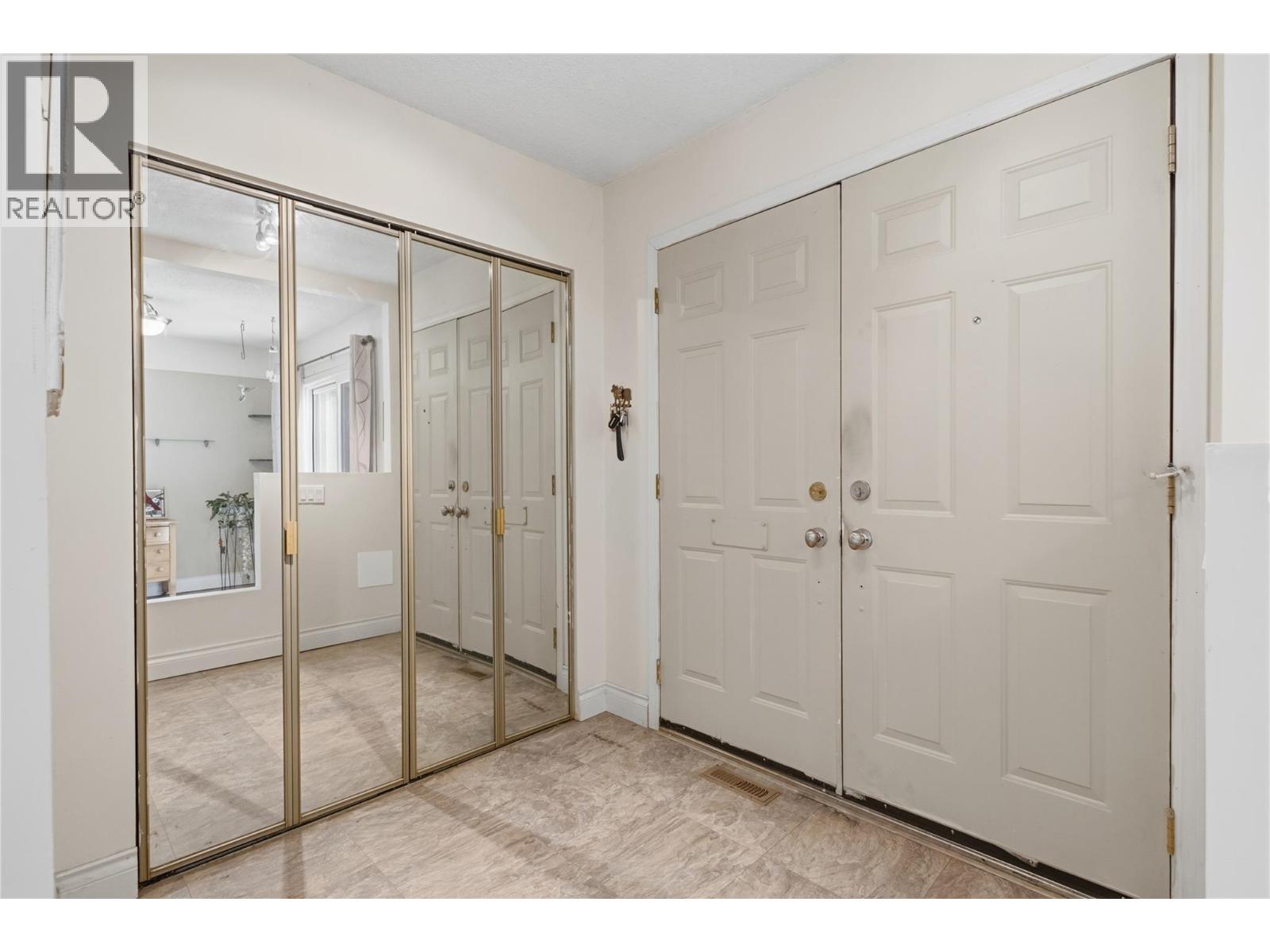 #115 1050 SPRINGFIELD Road - 20