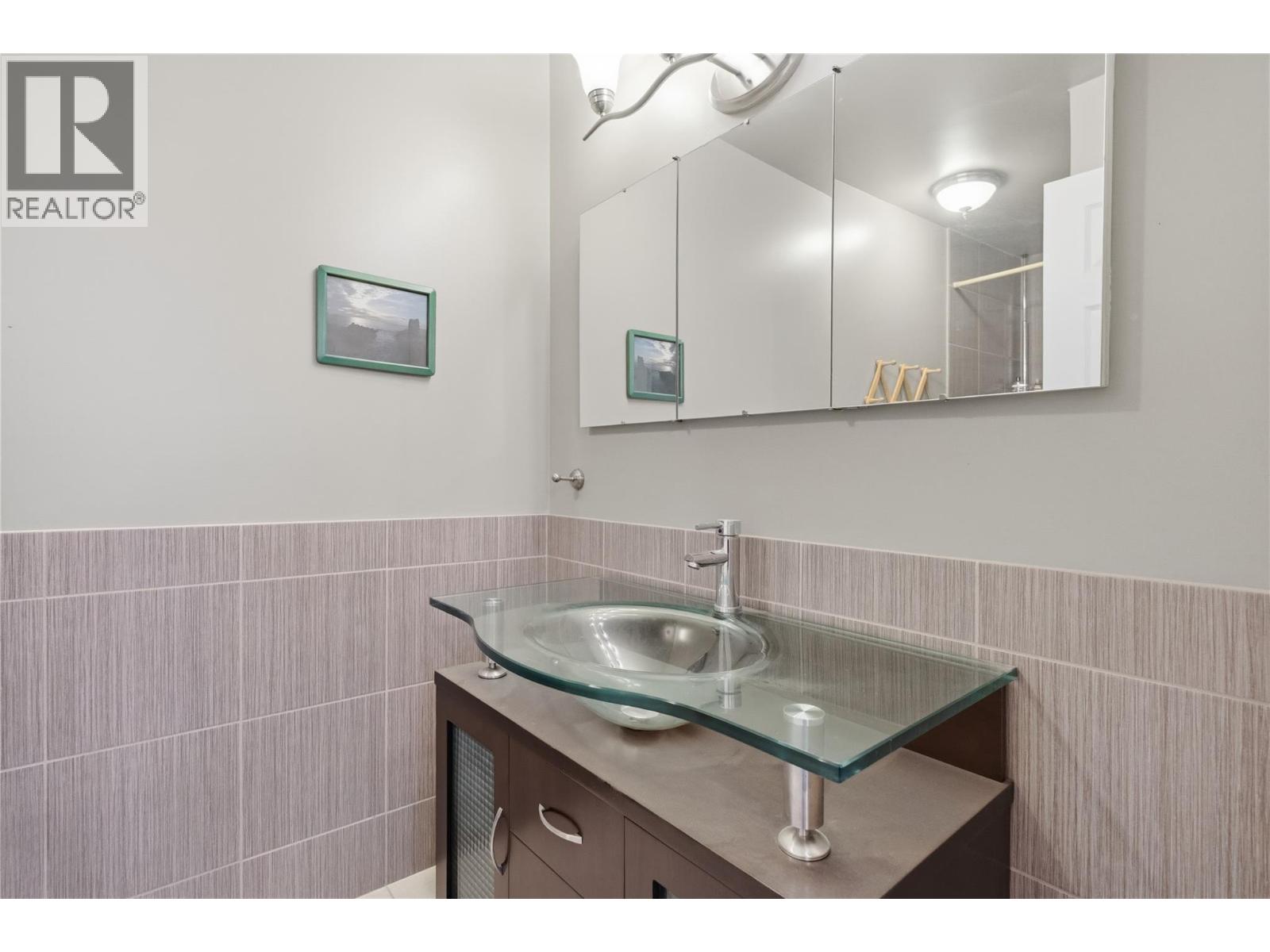 #115 1050 SPRINGFIELD Road - 26