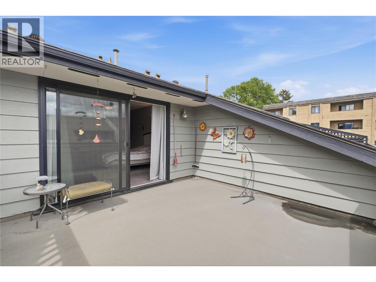 #115 1050 SPRINGFIELD Road - 30