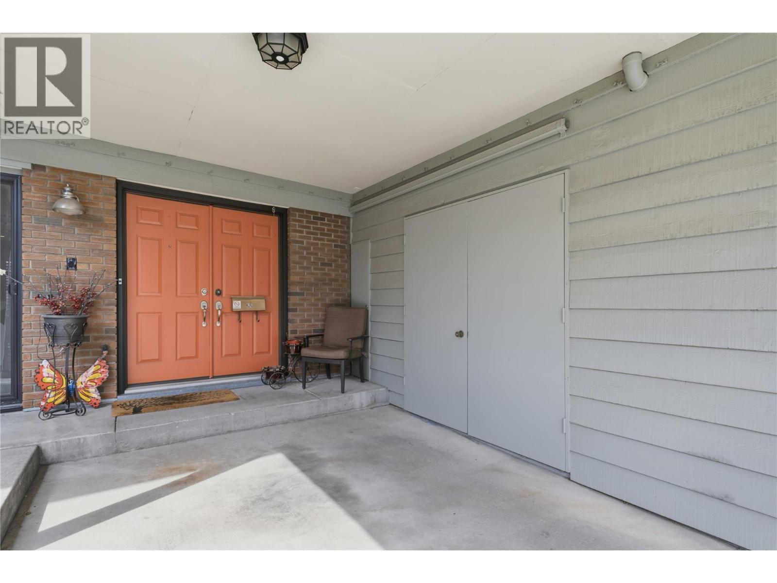 #115 1050 SPRINGFIELD Road - 35