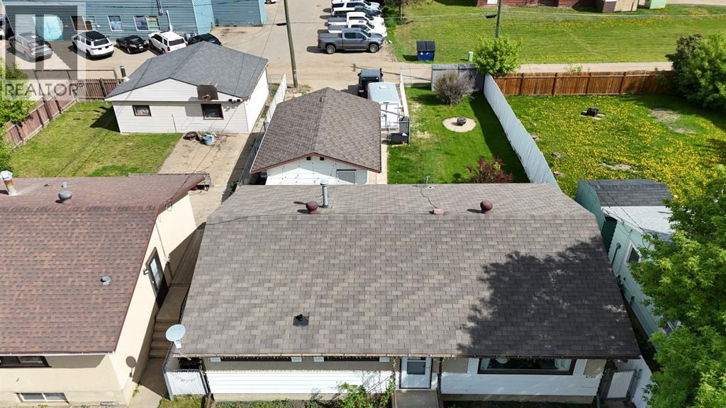 4720 52 Avenue — photo 21
