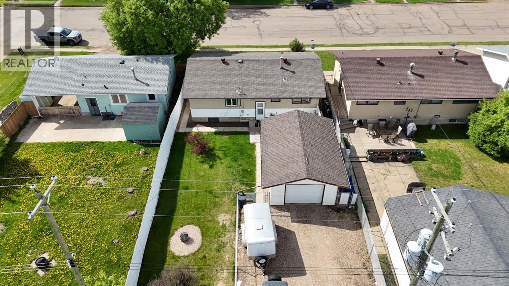 4720 52 Avenue — photo 24