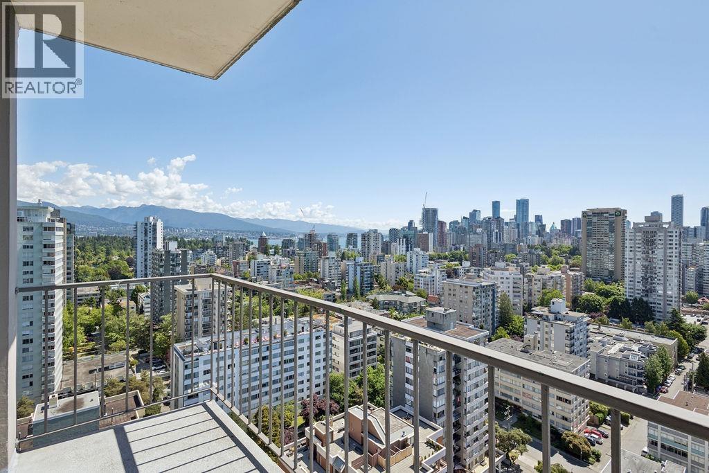 2501 2055 PENDRELL STREET, Vancouver
