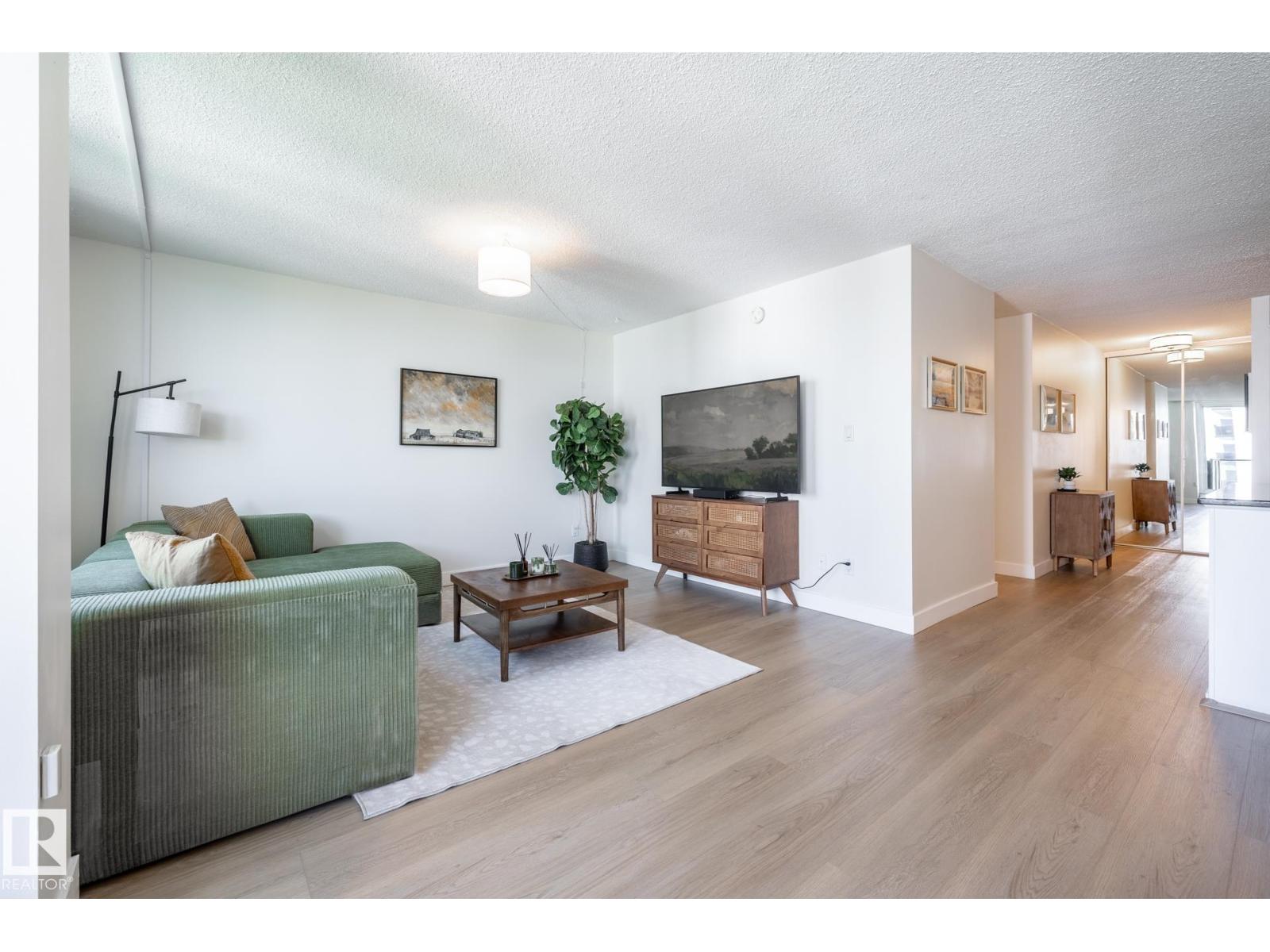 #807 10011 116 ST NW - 11