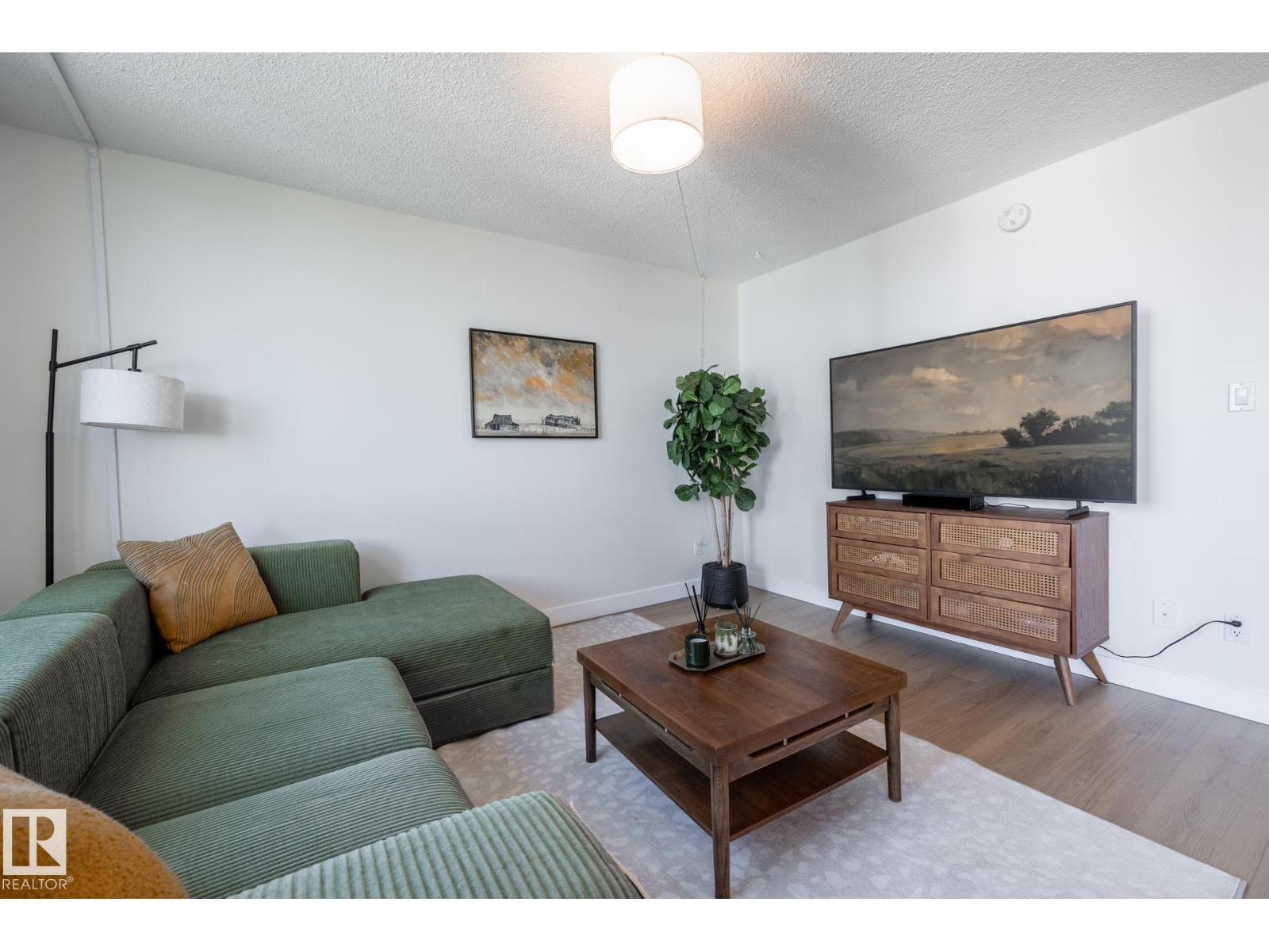 #807 10011 116 ST NW - 12