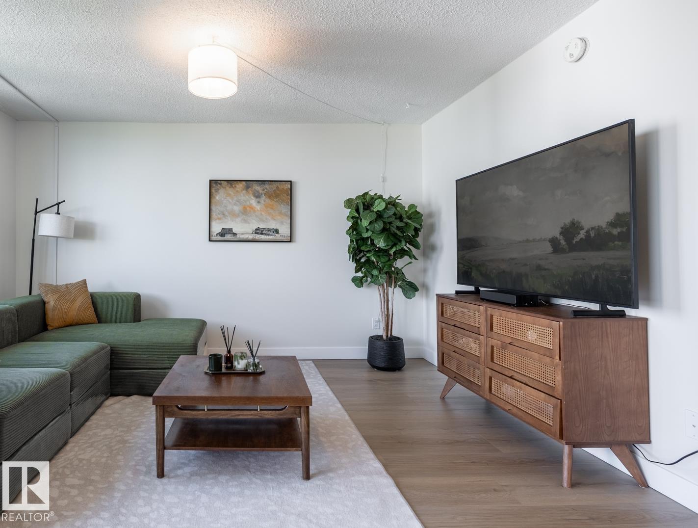 #807 10011 116 ST NW - 13