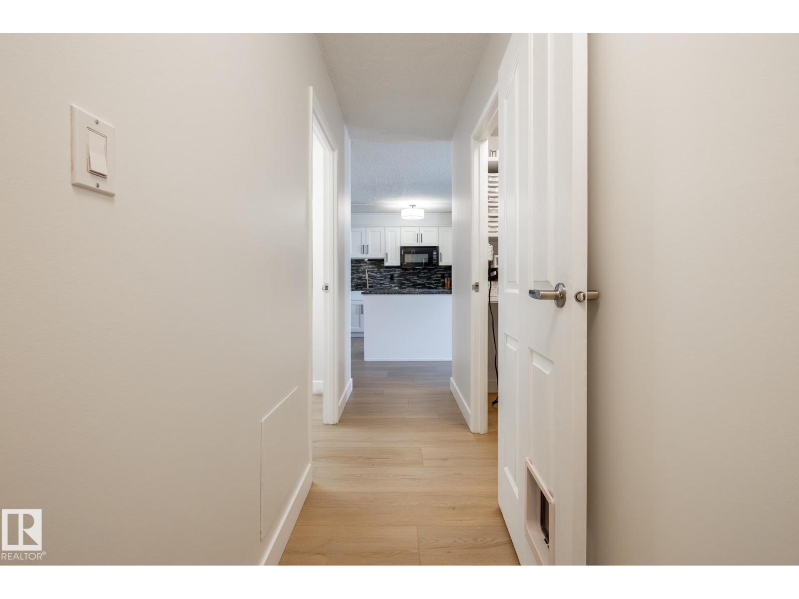 #807 10011 116 ST NW - 15