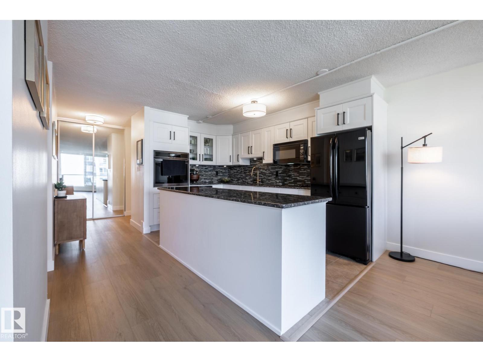 #807 10011 116 ST NW - 2