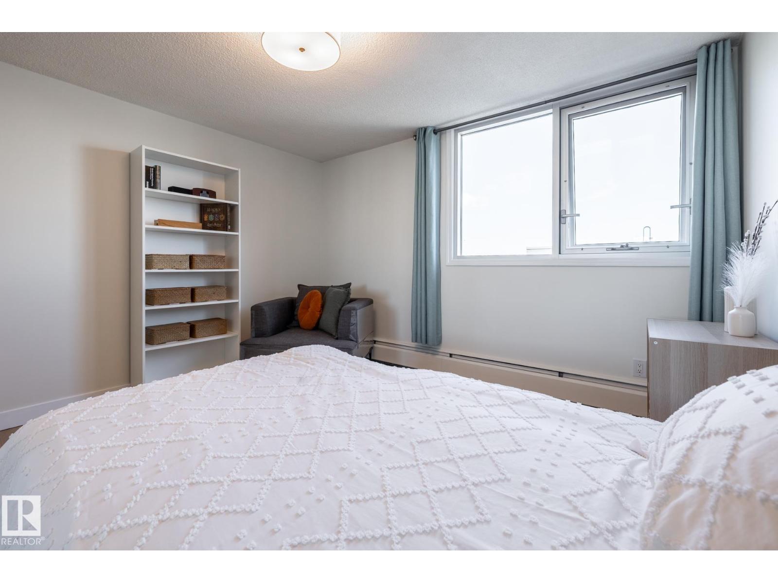 #807 10011 116 ST NW - 32