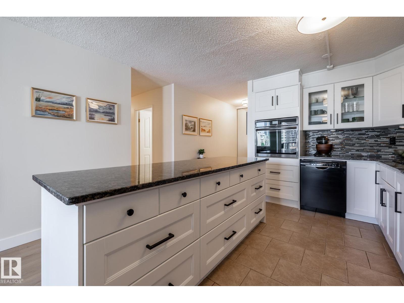 #807 10011 116 ST NW - 4