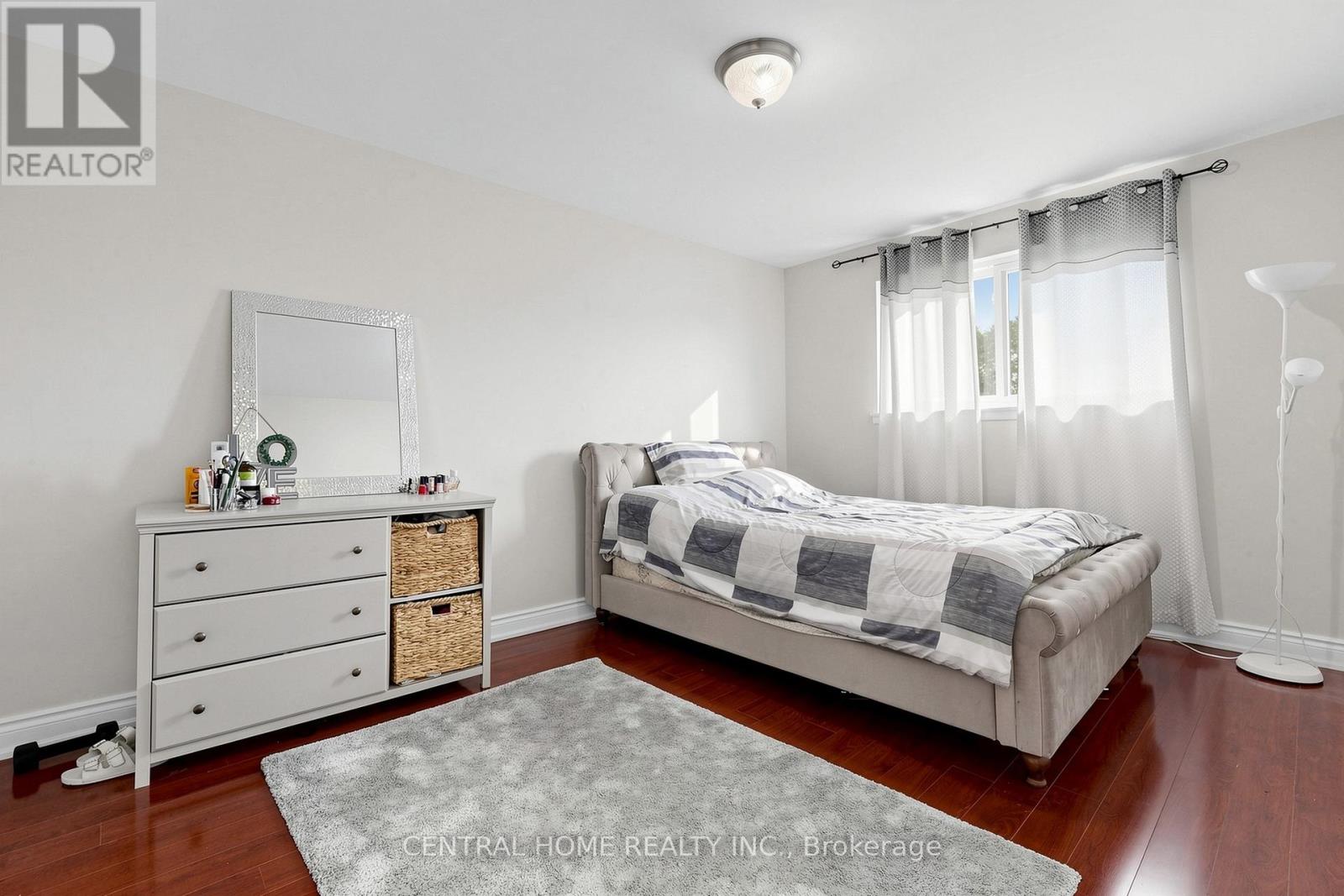 80 HEASLIP TERRACE - 15