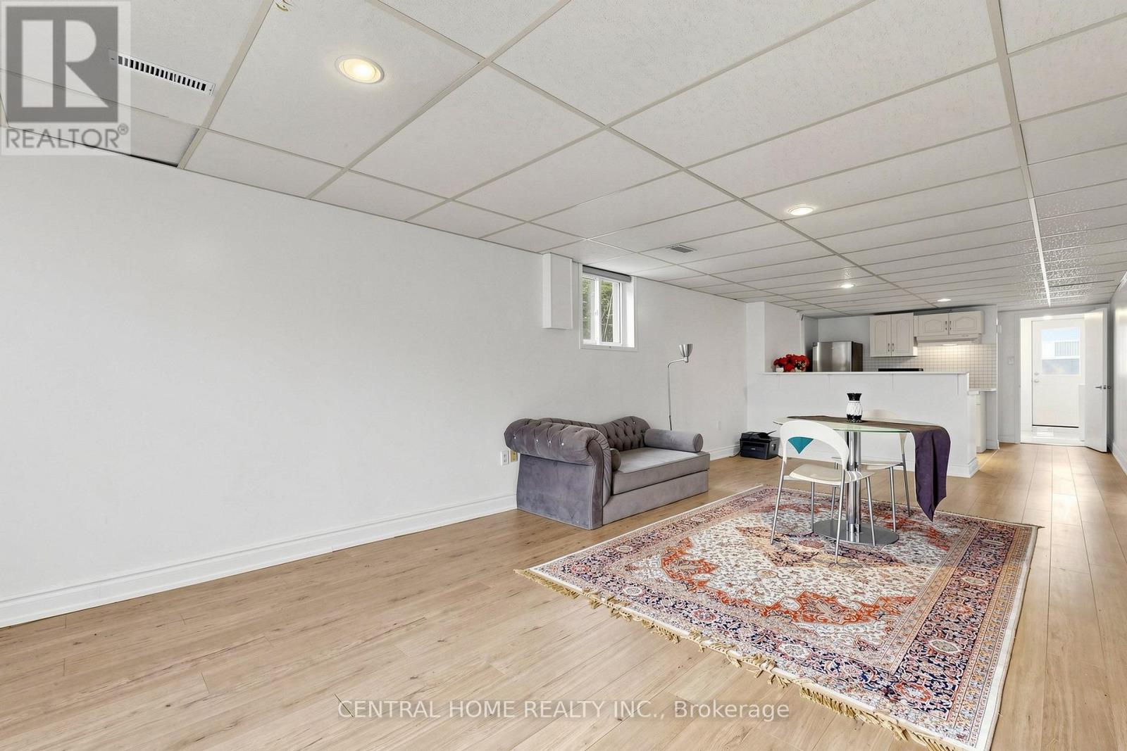 80 HEASLIP TERRACE - 26