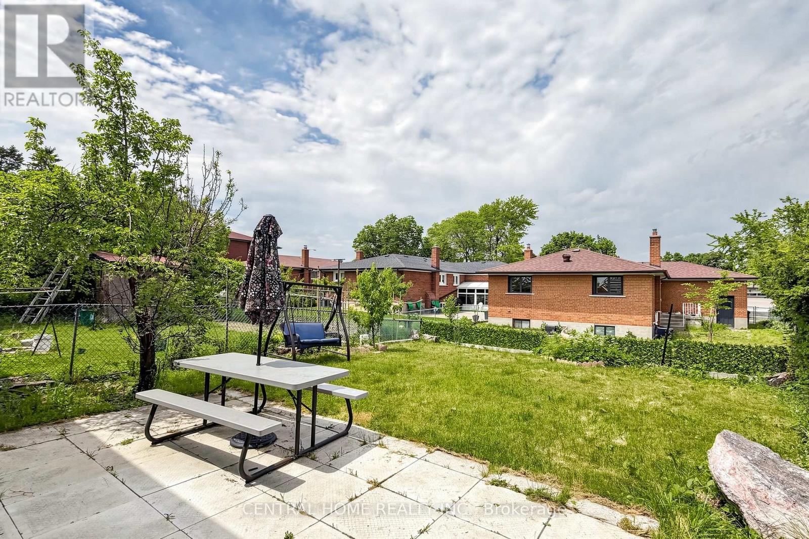 80 HEASLIP TERRACE - 39