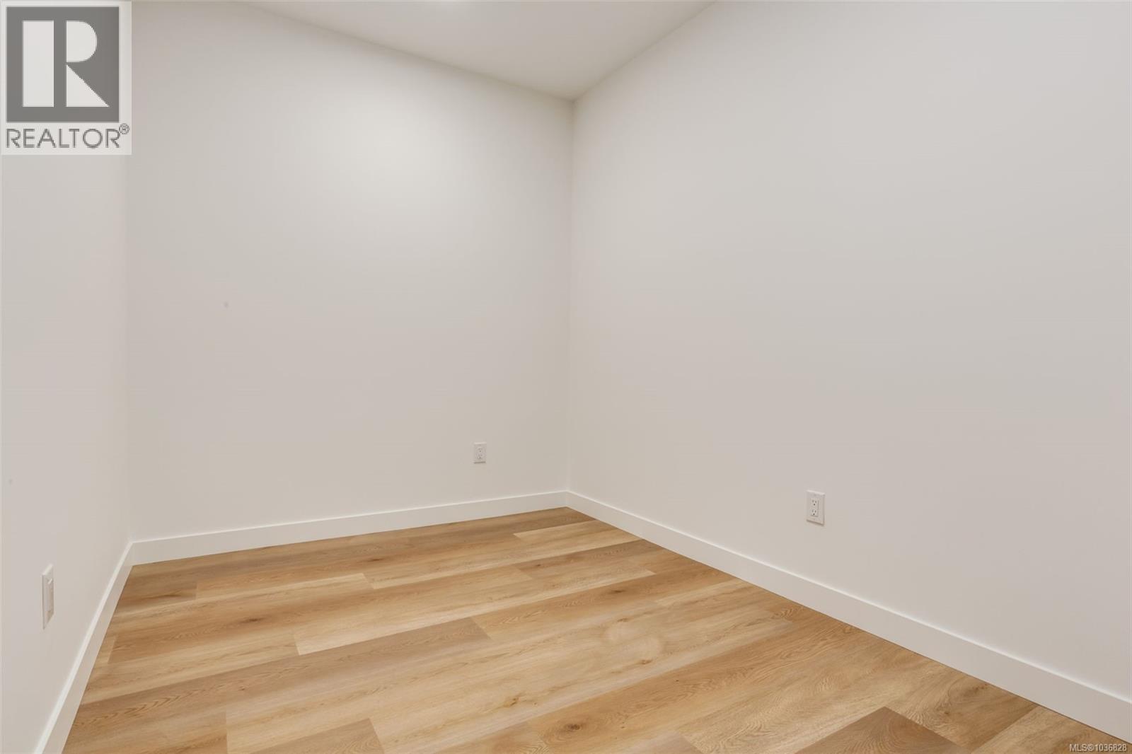 #203 7181 Lantzville Rd - 20