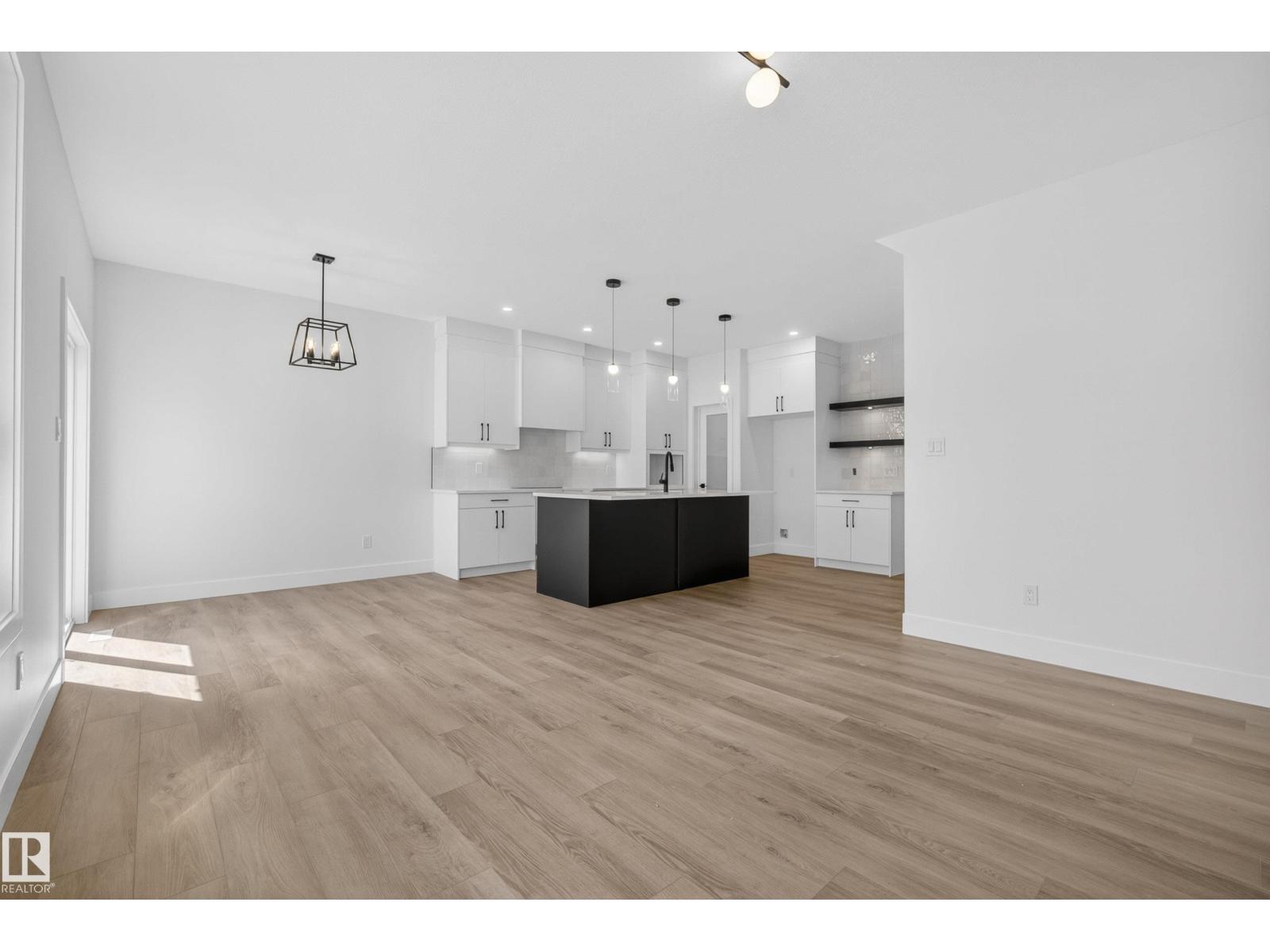 119 Caledon CR - 11