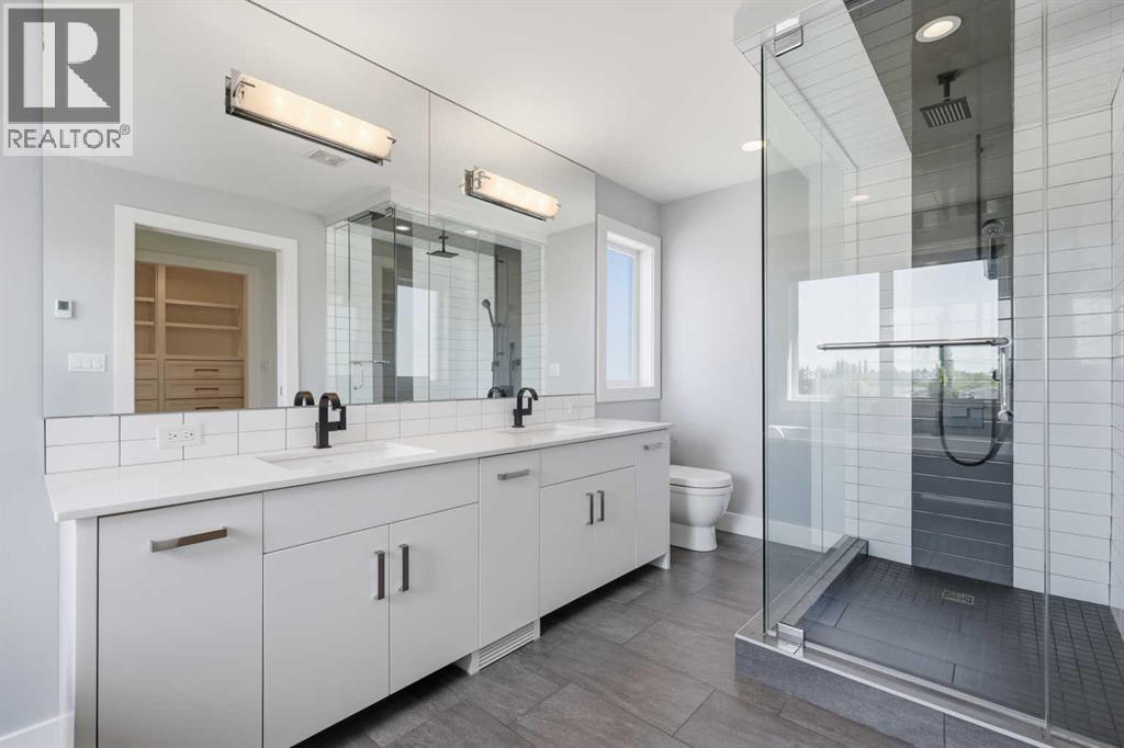 2124 32 Avenue SW - 26