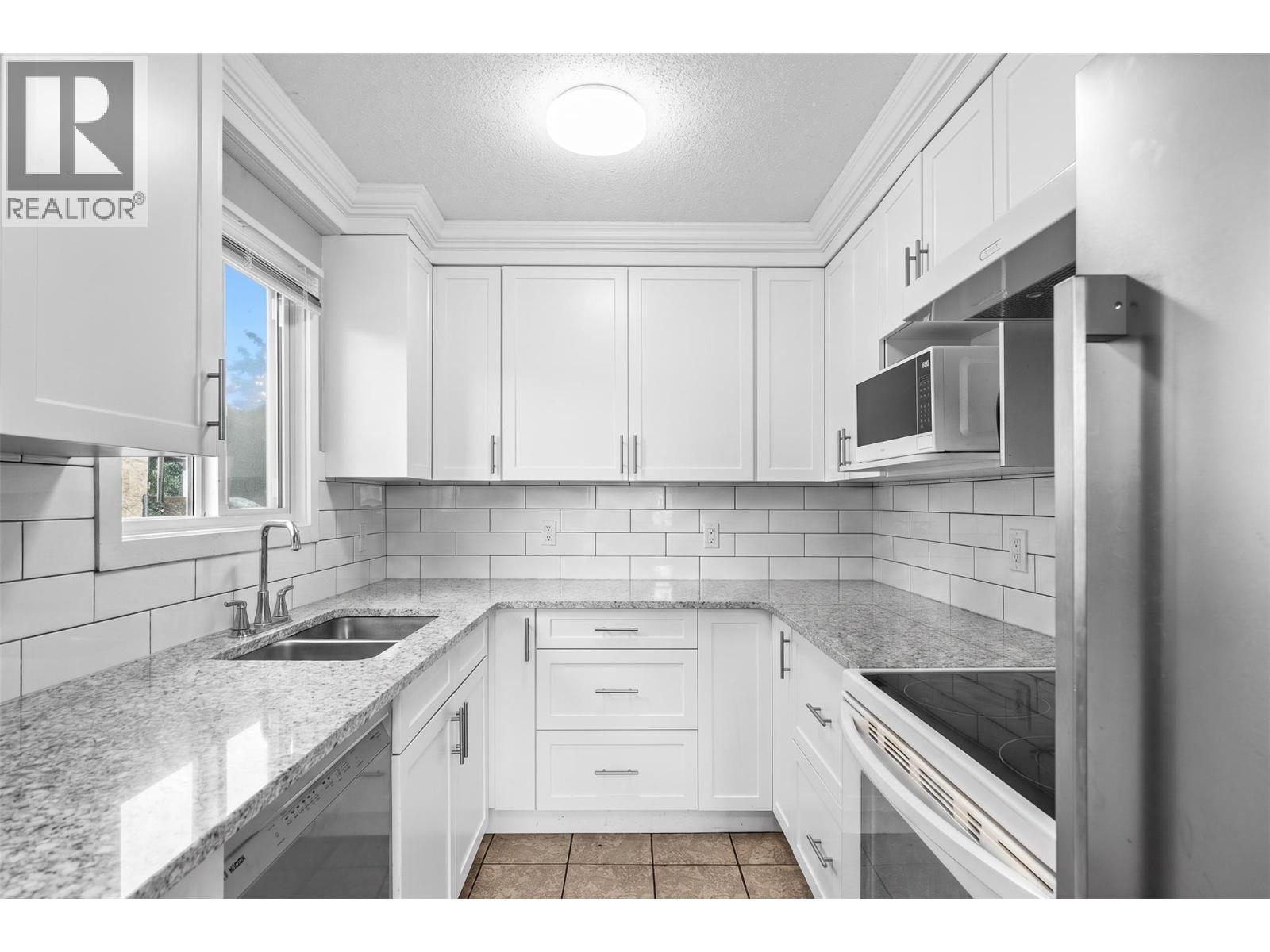 737 Fairway Avenue - 10