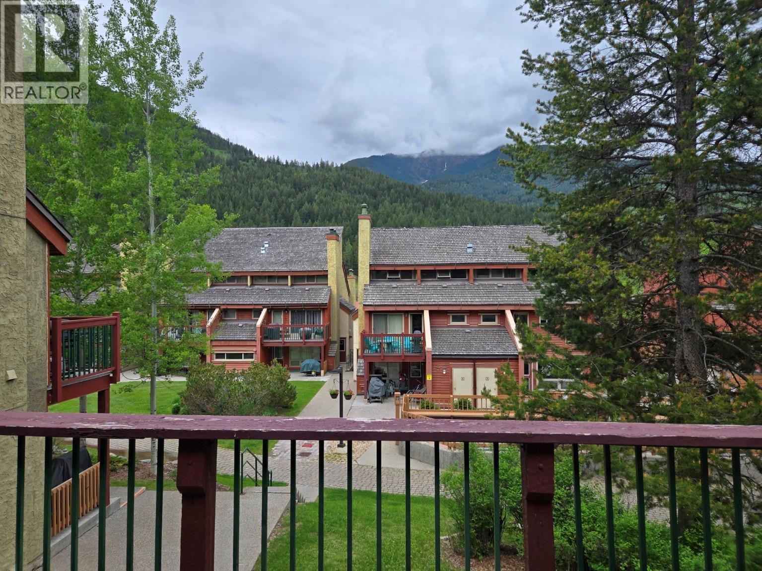 #908 2030 Panorama Drive - Image 2
