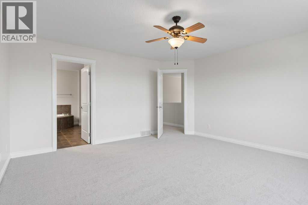 1724 High Park Boulevard NW — photo 16