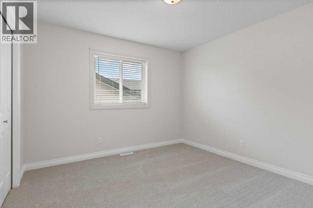 1724 High Park Boulevard NW — photo 23