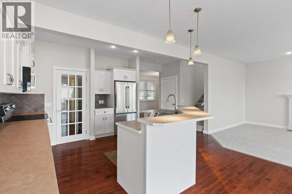 1724 High Park Boulevard NW — photo 6