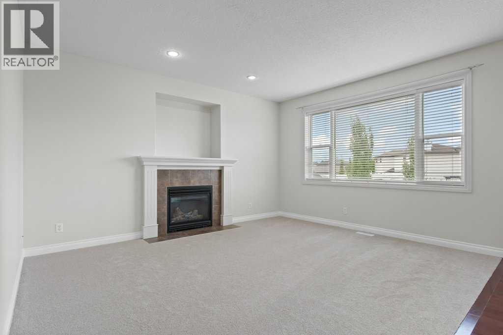 1724 High Park Boulevard NW — photo 7