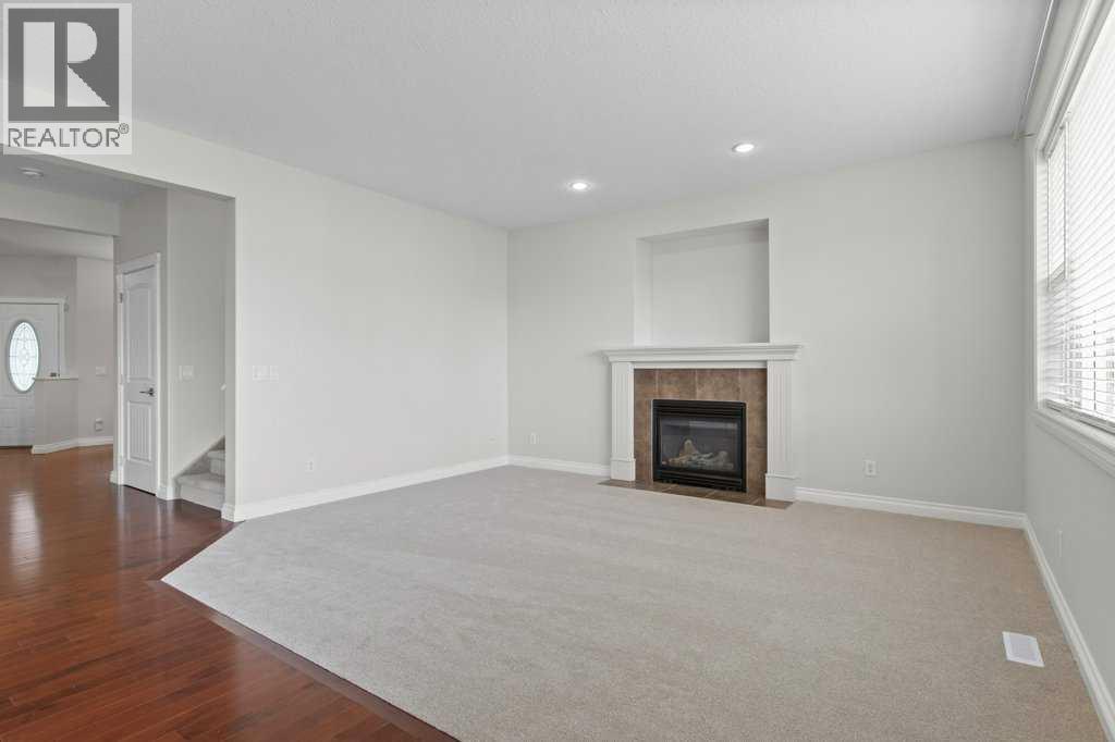 1724 High Park Boulevard NW — photo 8