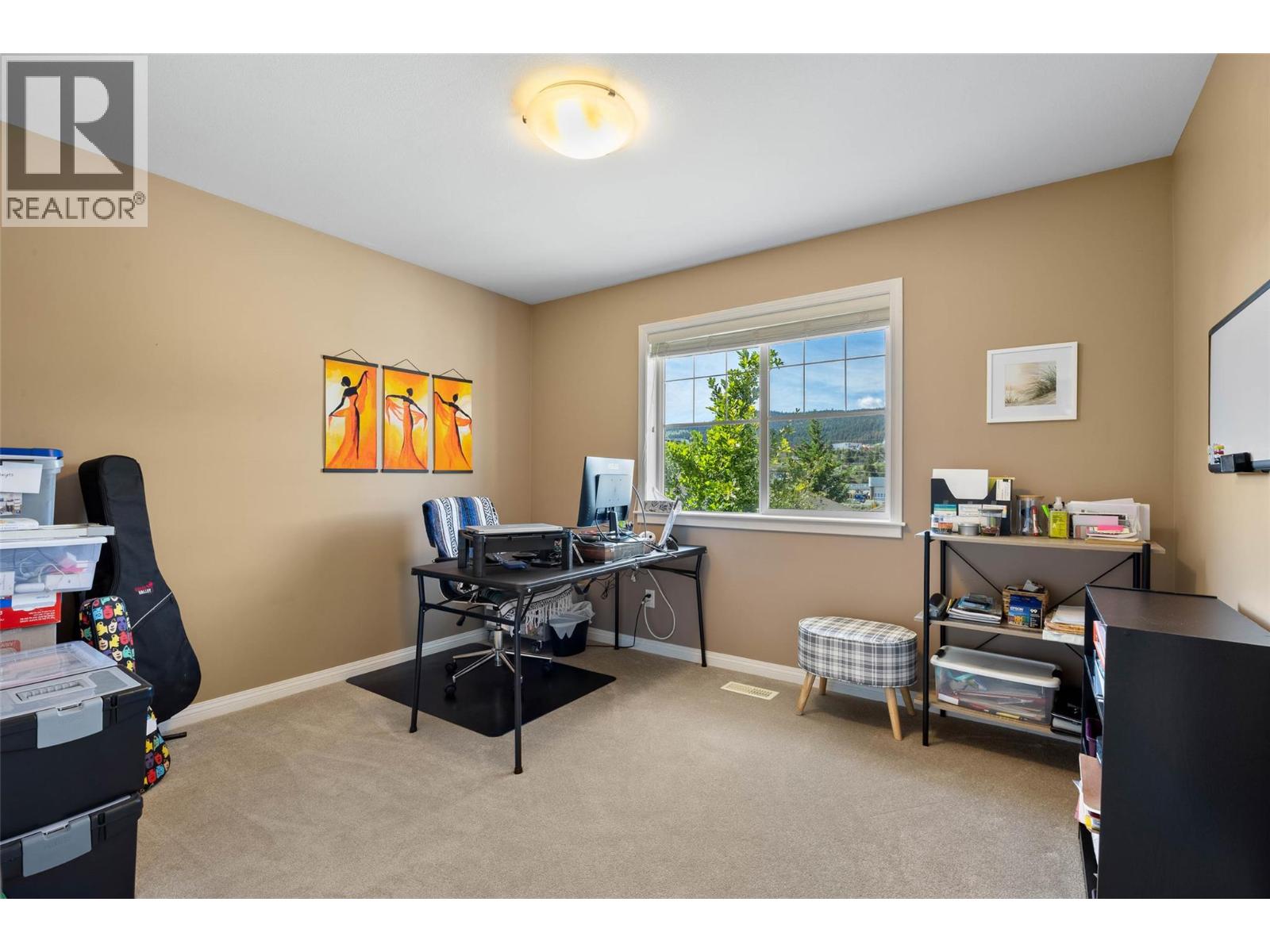 #32 1940 HILLSIDE Drive - 19