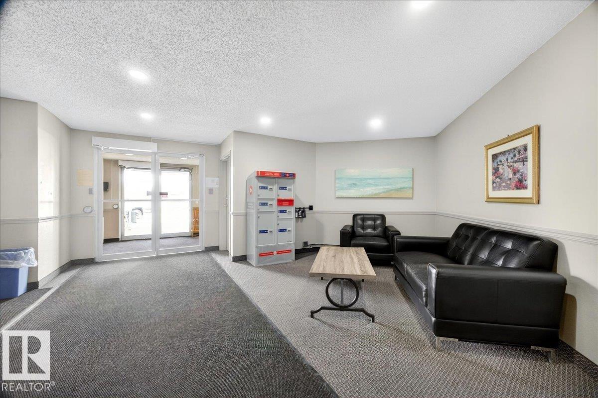 #112 6710 158 AV NW — photo 19