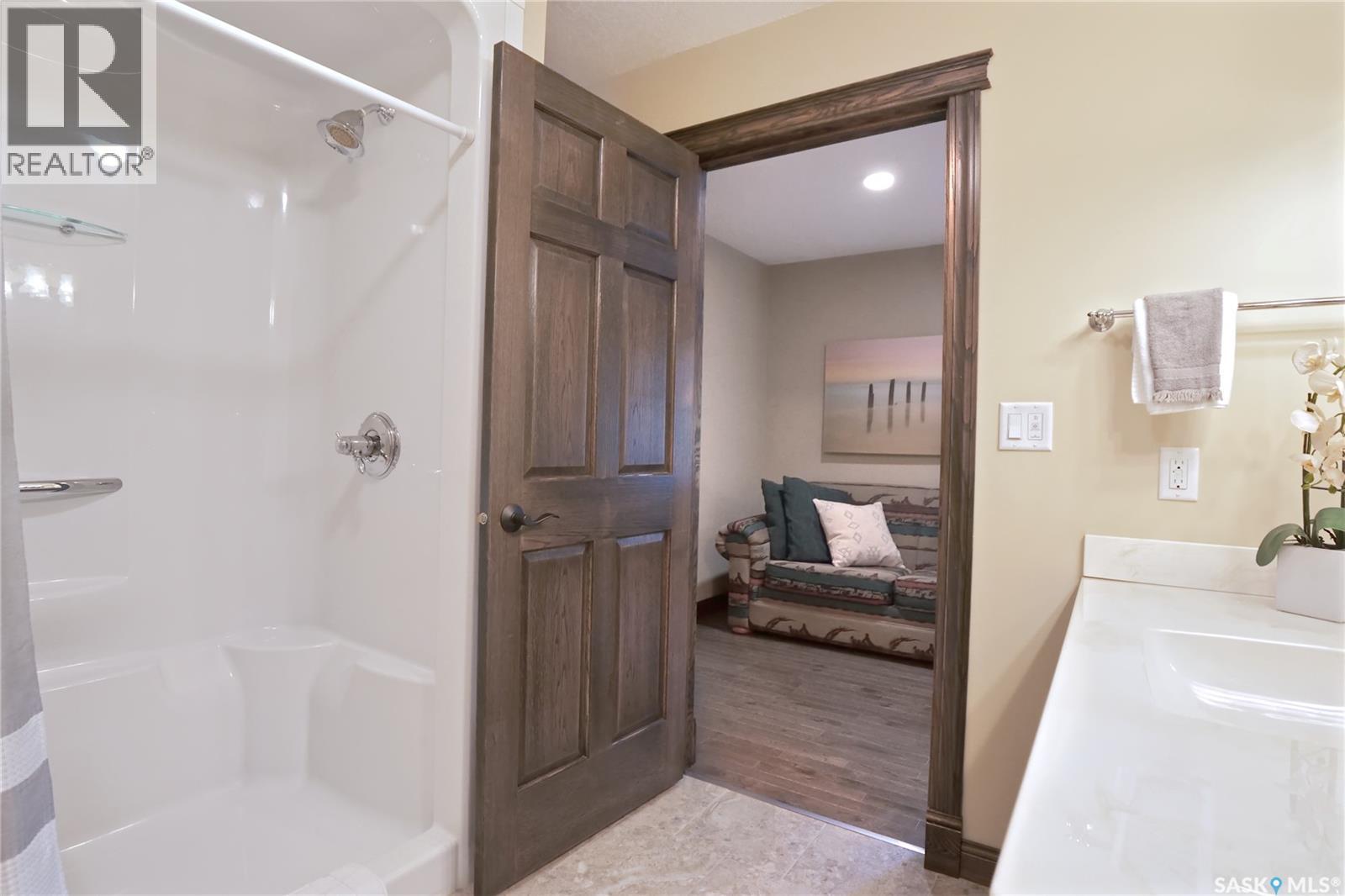 662 Valley DRIVE — photo 25
