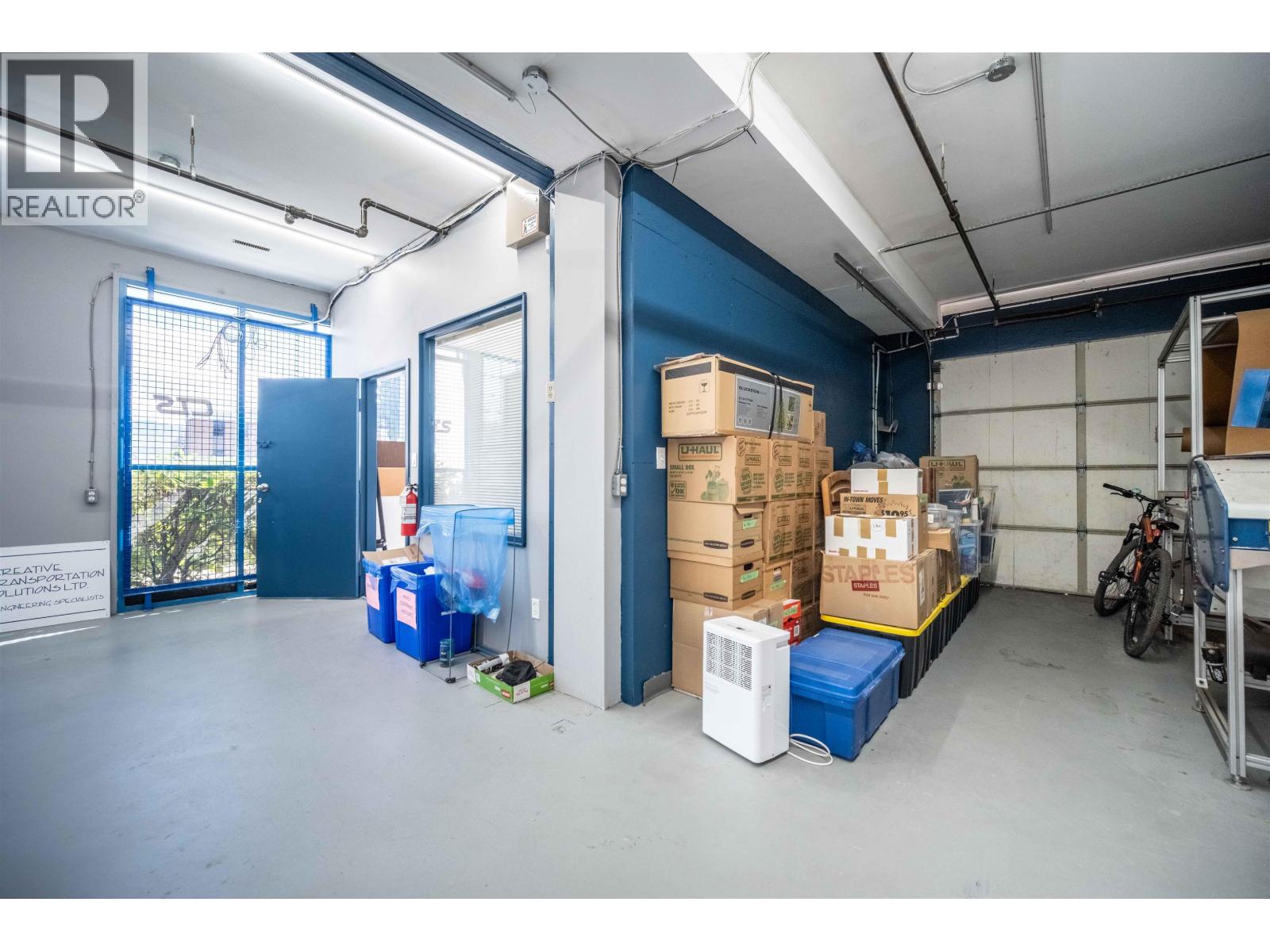 101B 1952 KINGSWAY AVENUE, Port Coquitlam